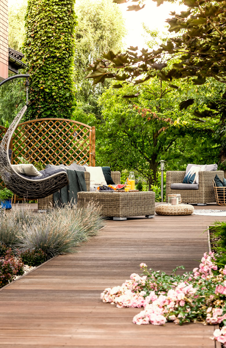 MEUBLES DE JARDIN